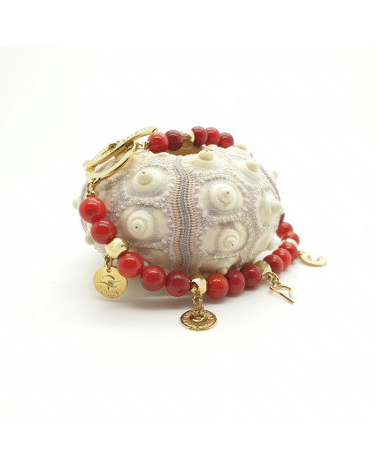 Gold plated bracelet with charms - corail